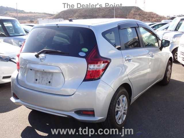 NISSAN NOTE 2018 Image 2