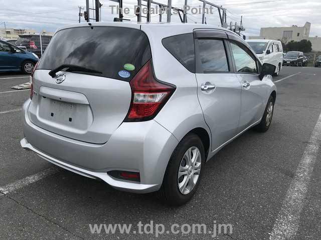 NISSAN NOTE 2018 Image 20