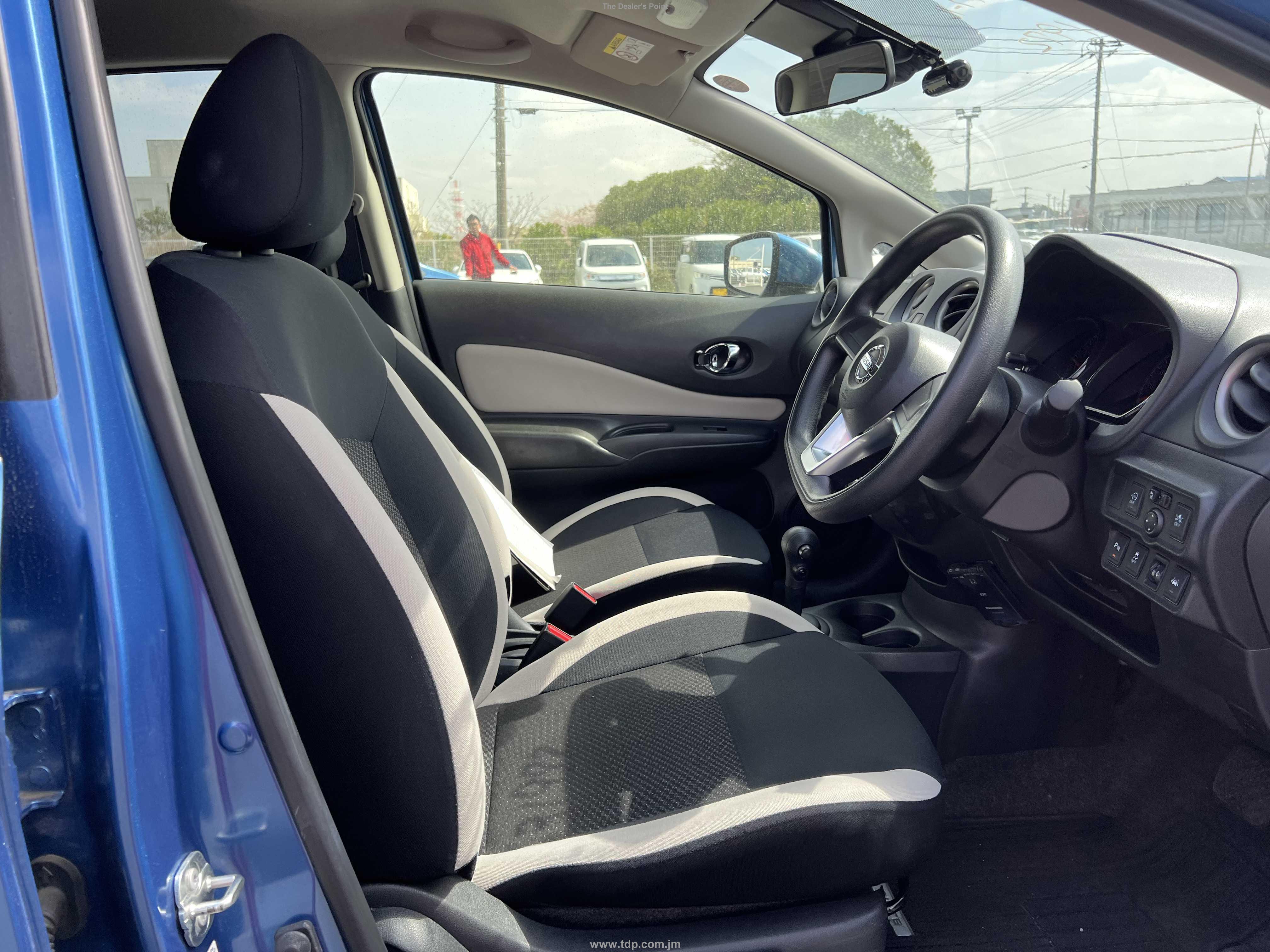 NISSAN NOTE 2019 Image 23