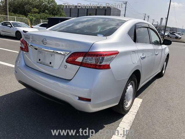NISSAN SYLPHY 2017 Image 19