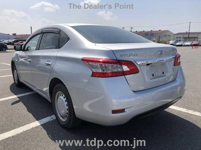 NISSAN SYLPHY 2017 Image 22
