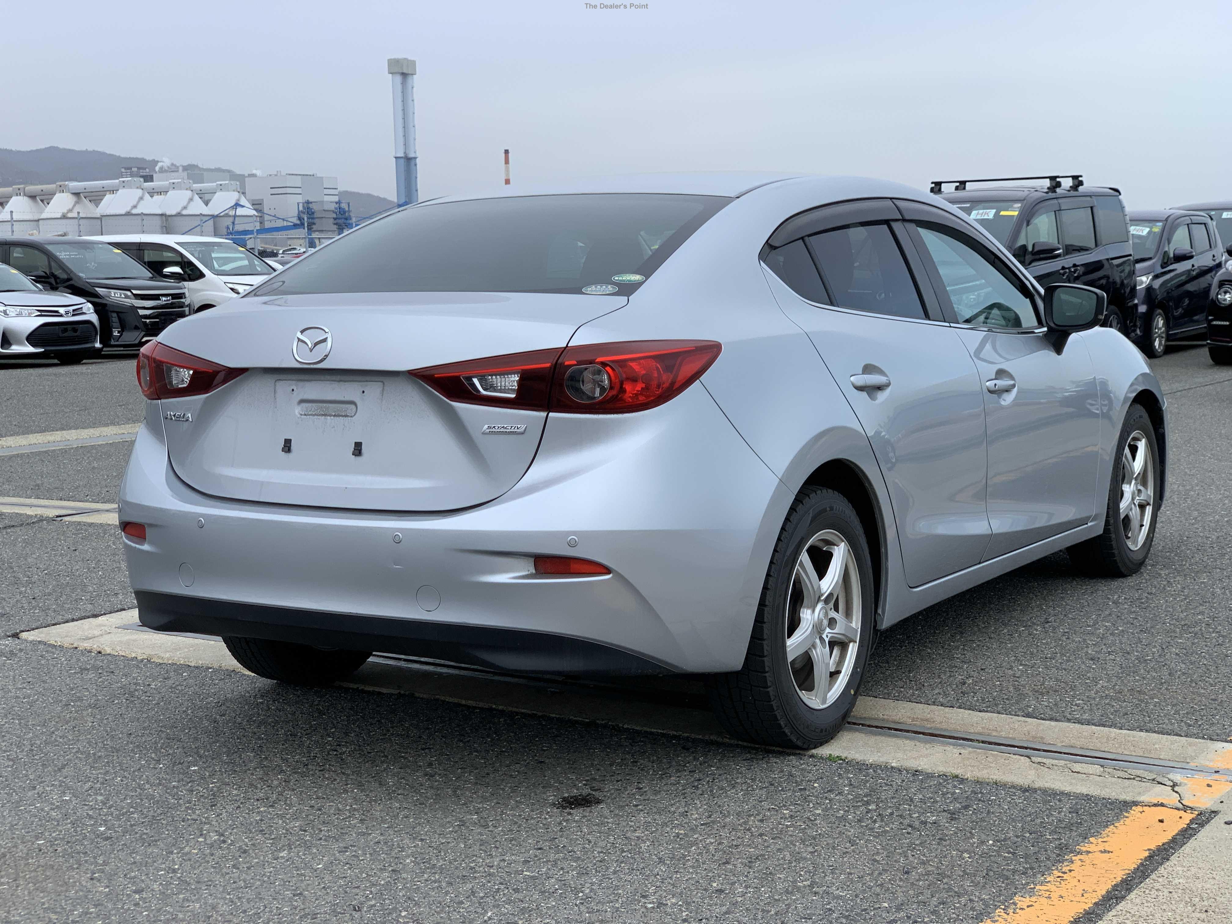 MAZDA AXELA 2018 Image 28