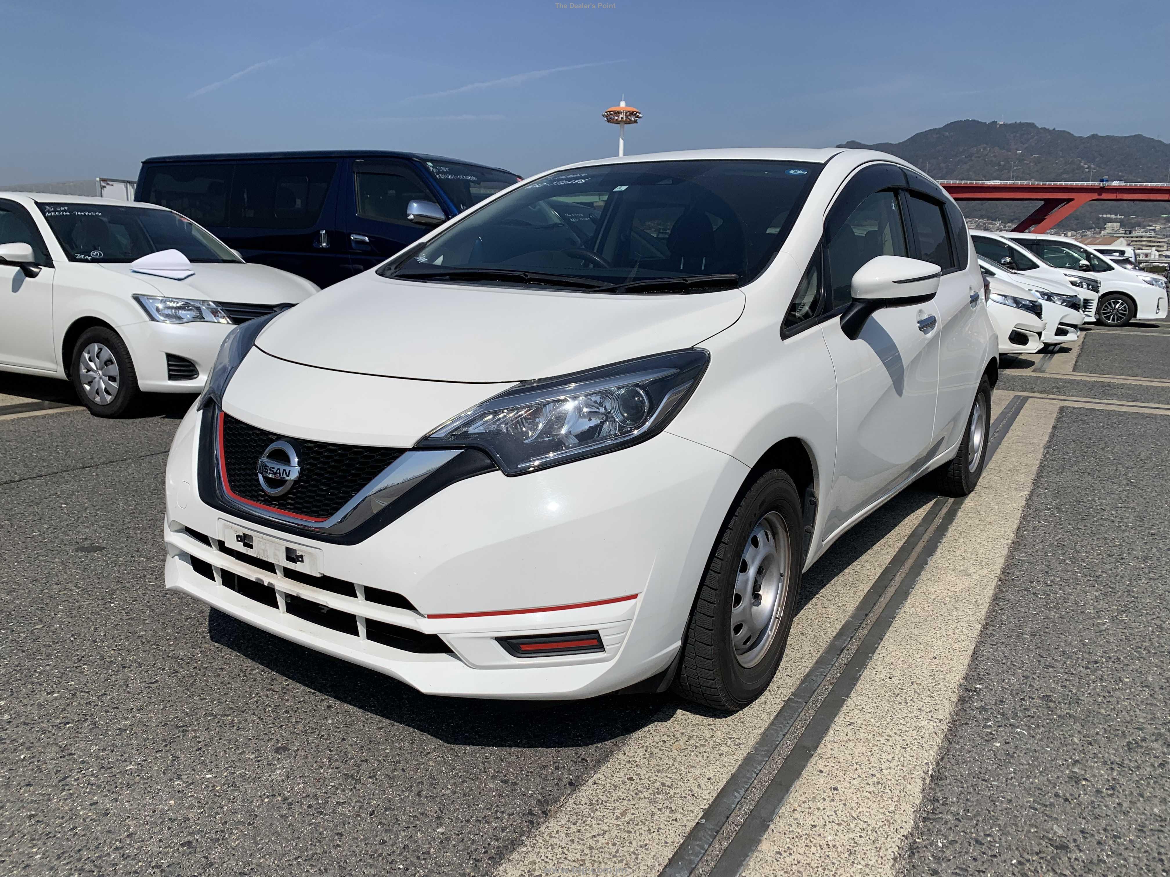 NISSAN NOTE 2018 Image 22