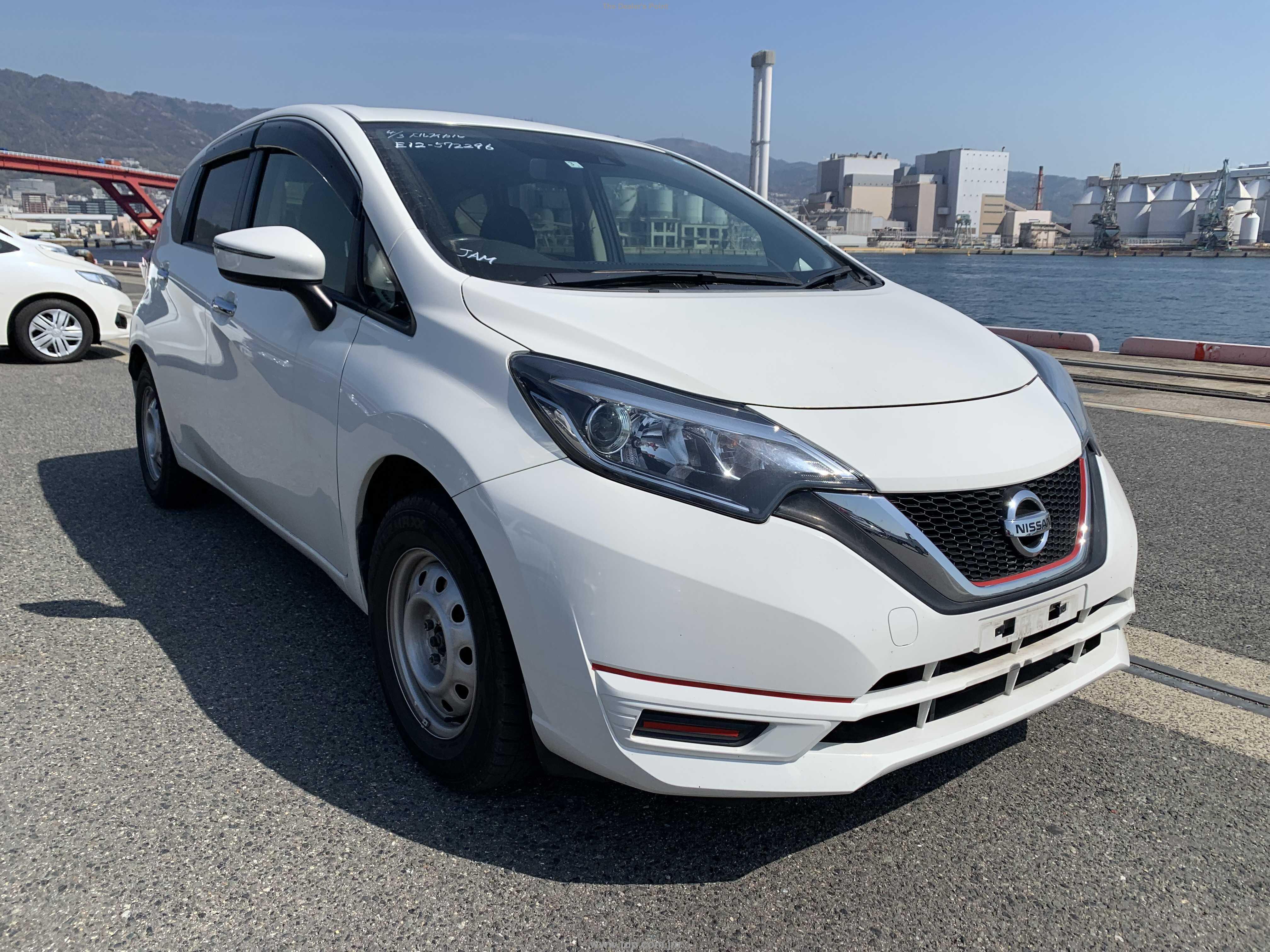 NISSAN NOTE 2018 Image 23