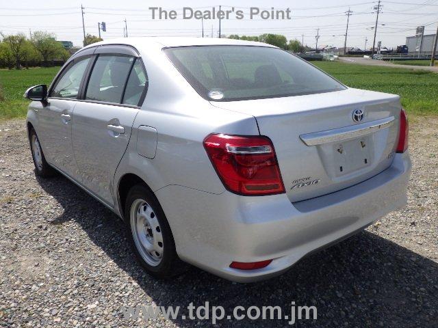 TOYOTA COROLLA AXIO 2018 Image 24