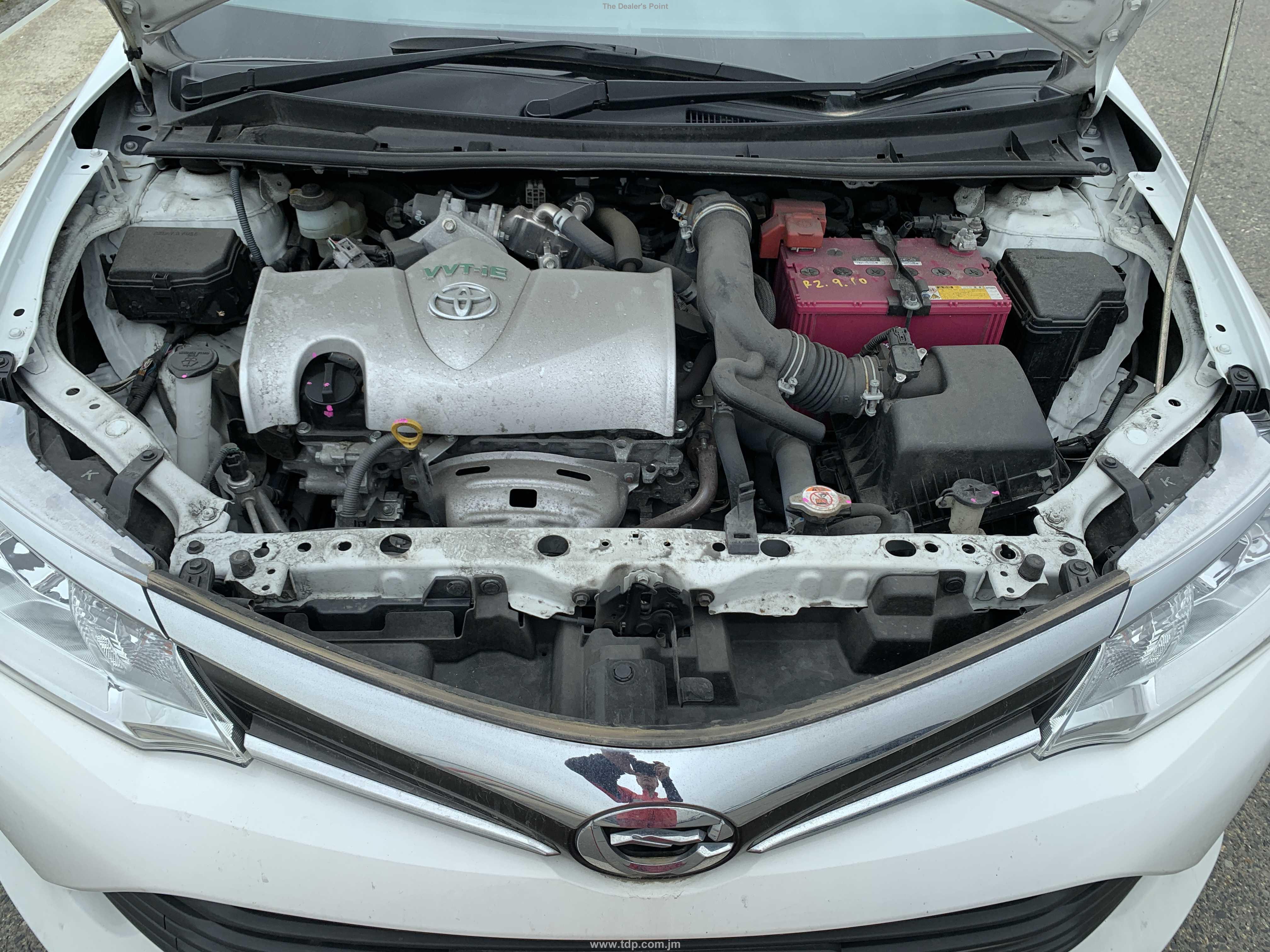 TOYOTA COROLLA AXIO 2017 Image 25