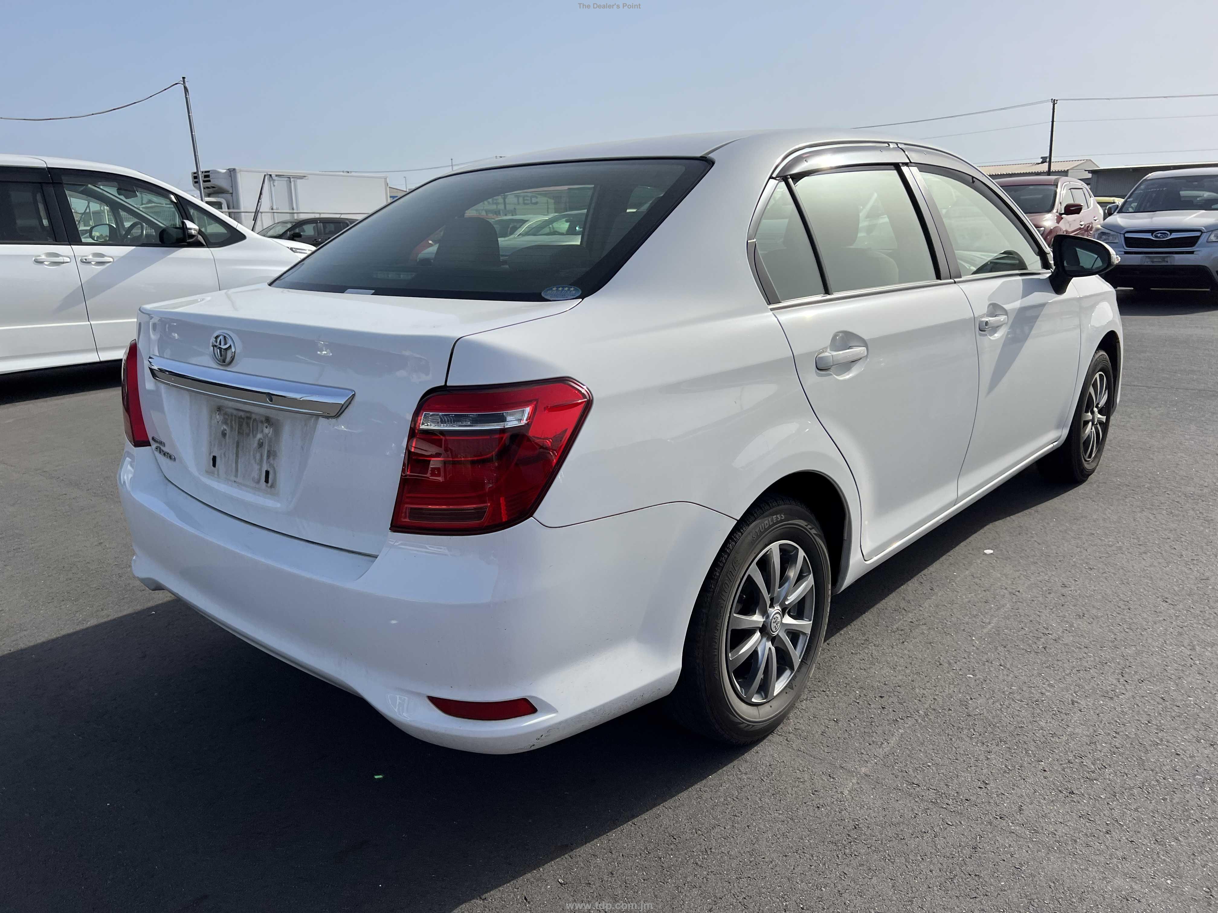 TOYOTA COROLLA AXIO 2017 Image 24