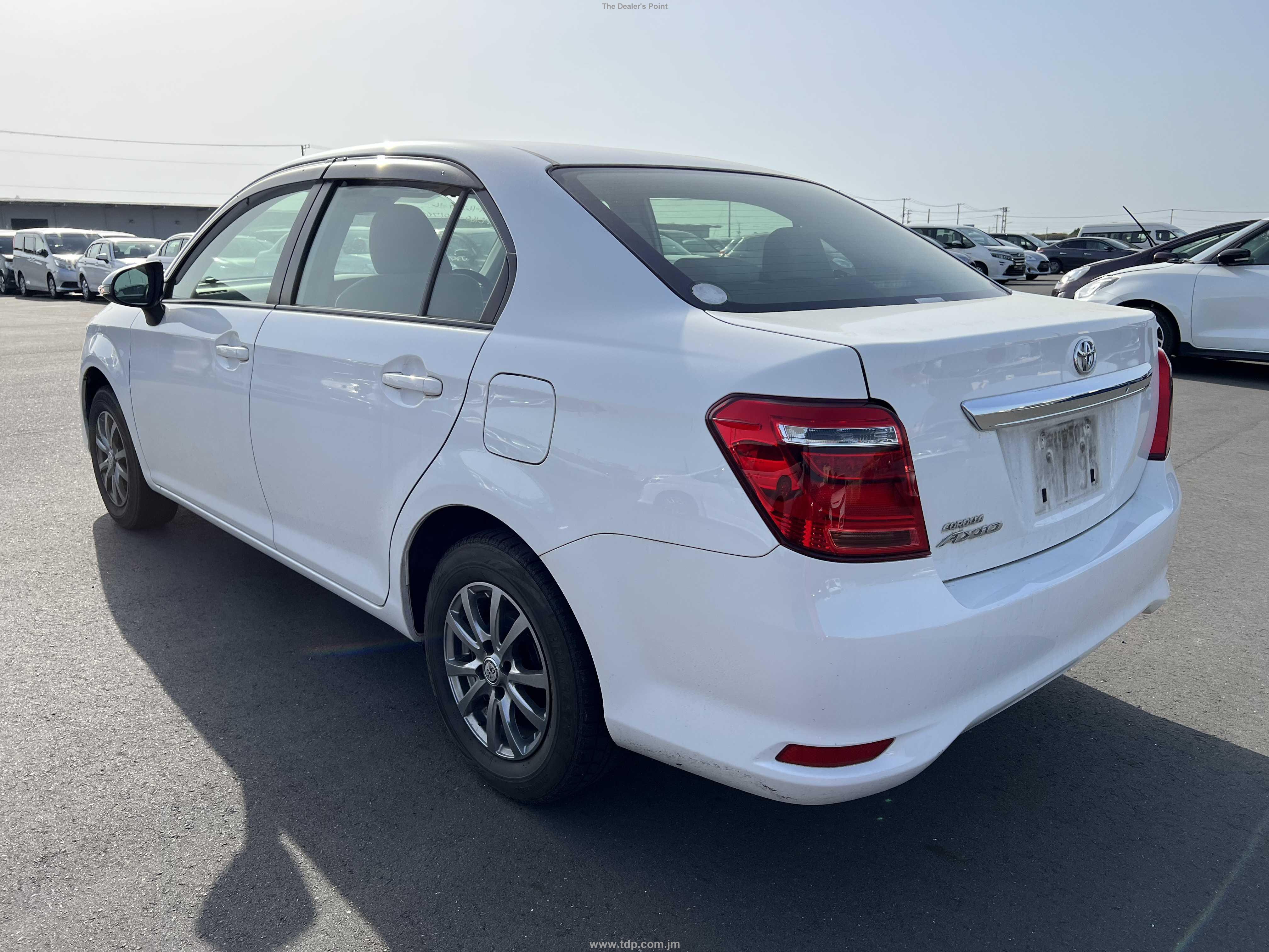 TOYOTA COROLLA AXIO 2017 Image 25