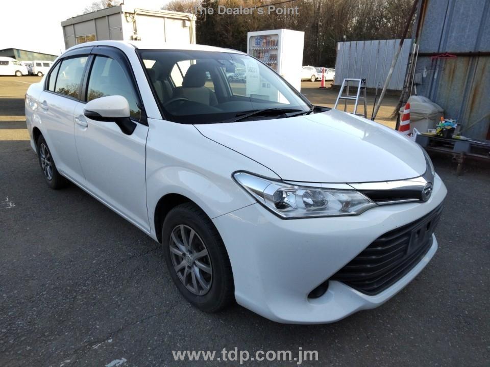 TOYOTA COROLLA AXIO 2017 Image 6