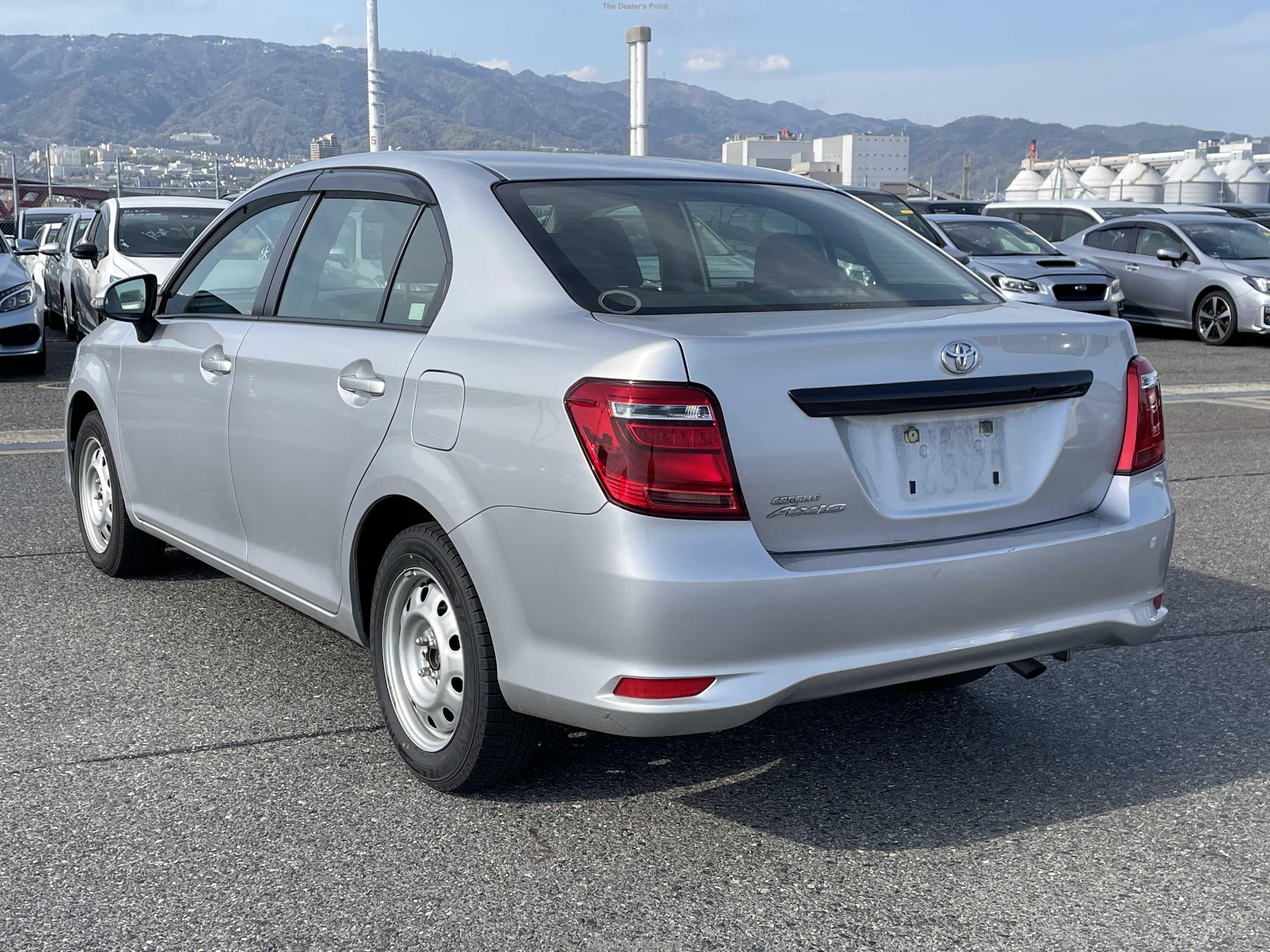 TOYOTA COROLLA AXIO 2018 Image 28