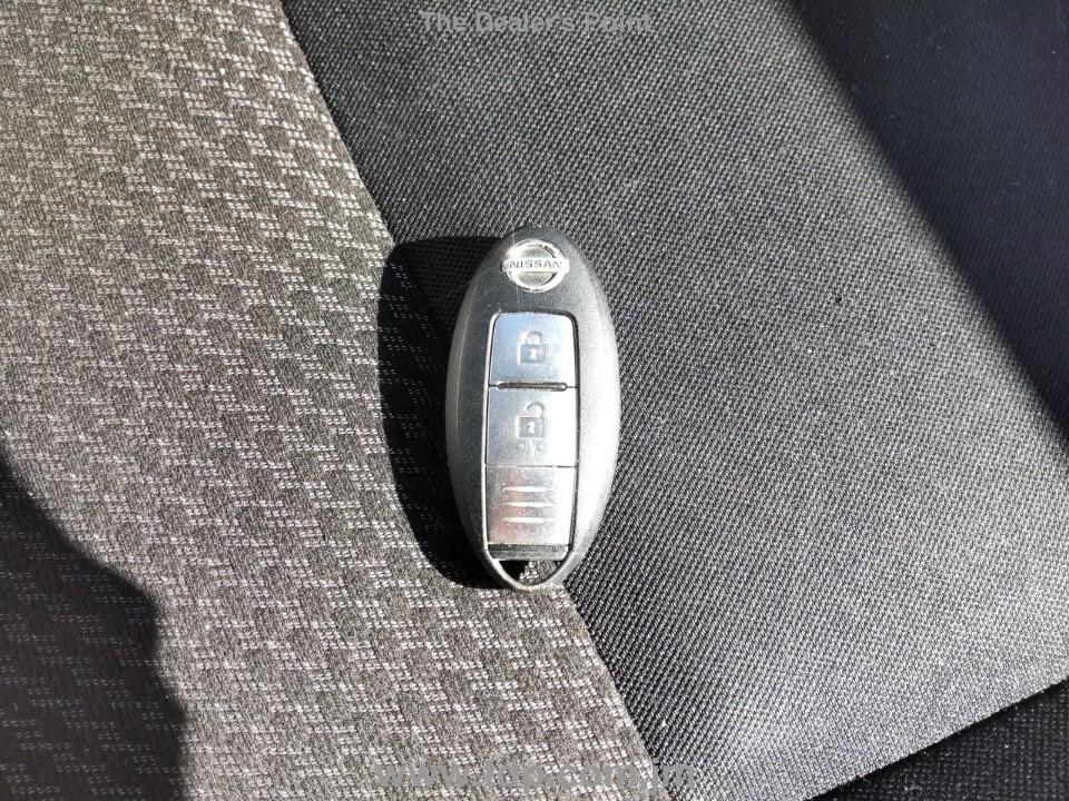 NISSAN NOTE 2018 Image 19