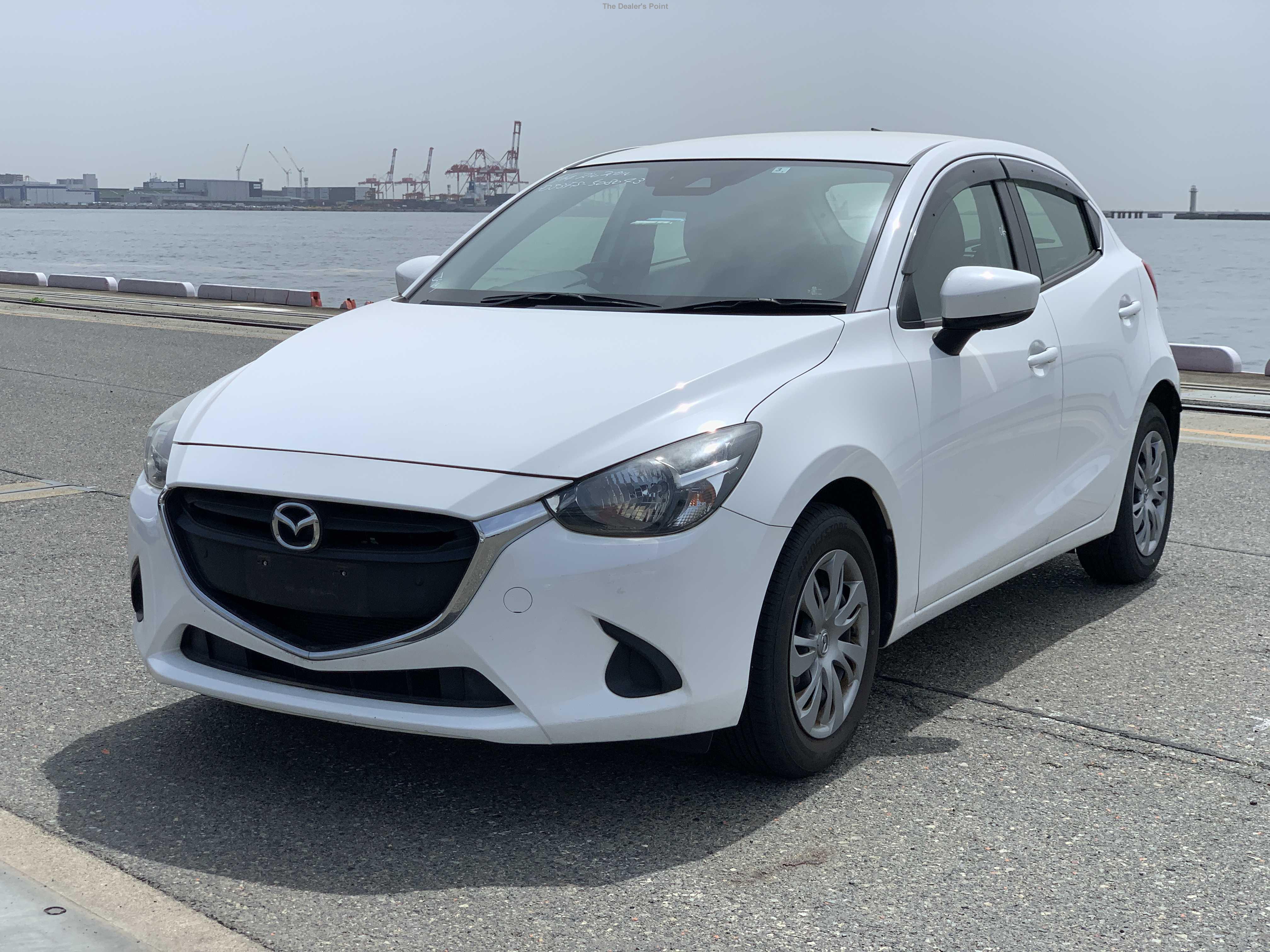 MAZDA DEMIO 2018 Image 19