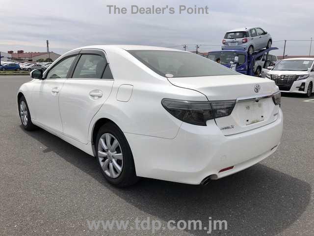 TOYOTA MARK X 2018 Image 23