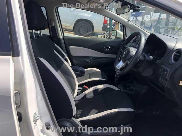 NISSAN NOTE 2017 Image 27