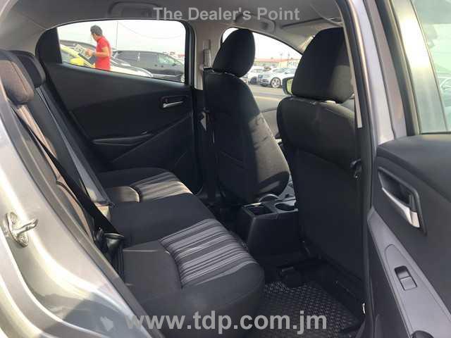 MAZDA DEMIO 2018 Image 6