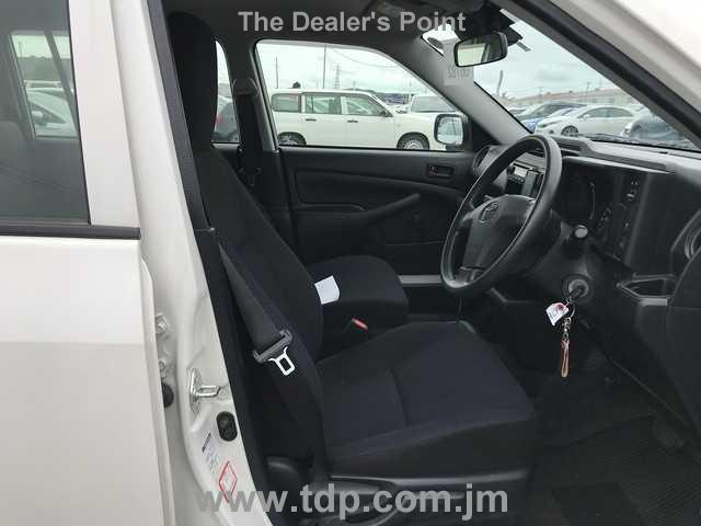 TOYOTA SUCCEED 2018 Image 22