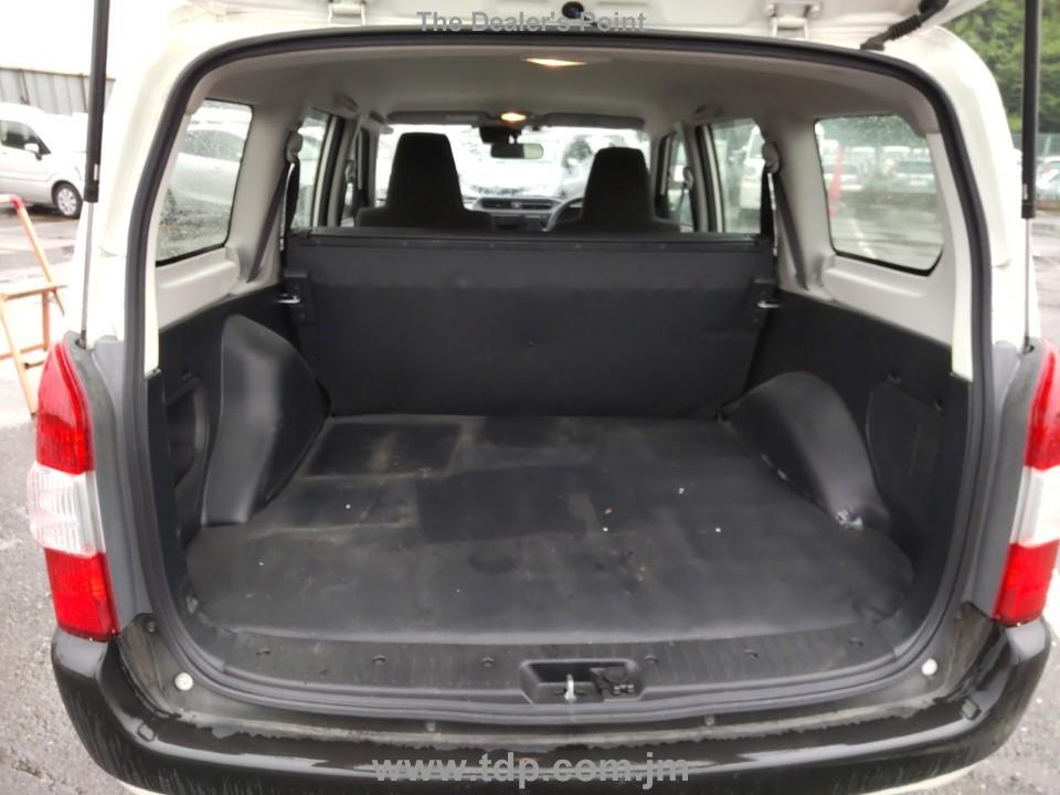 TOYOTA SUCCEED 2018 Image 7