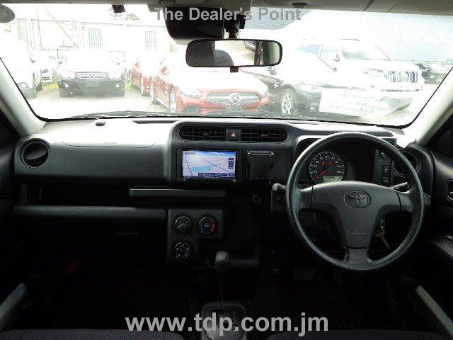 TOYOTA PROBOX 2018 Image 8