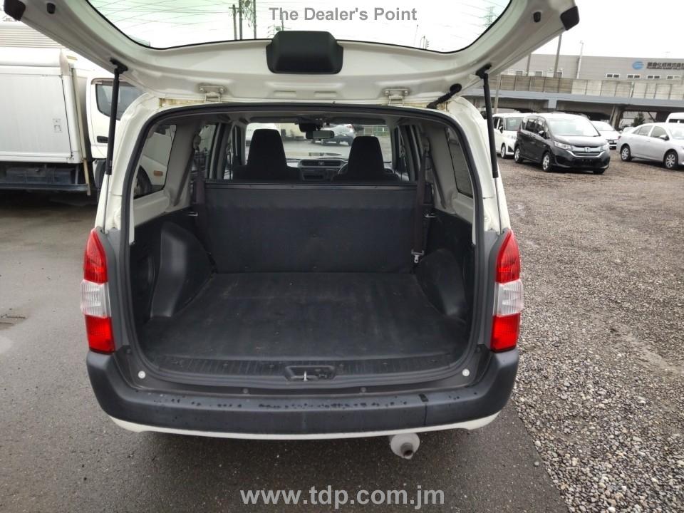 TOYOTA PROBOX 2018 Image 7