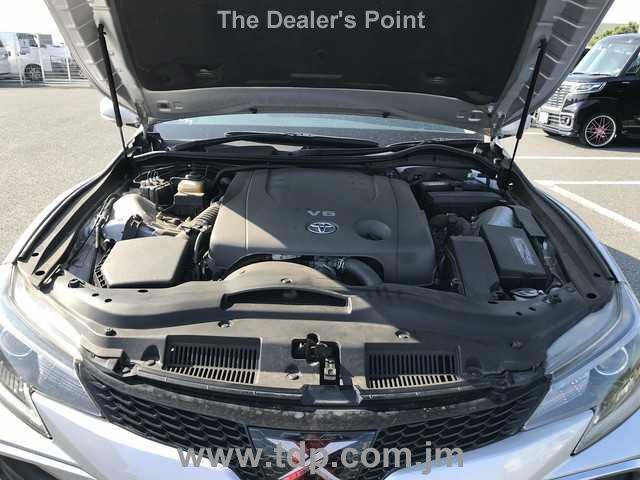 TOYOTA MARK X 2017 Image 24