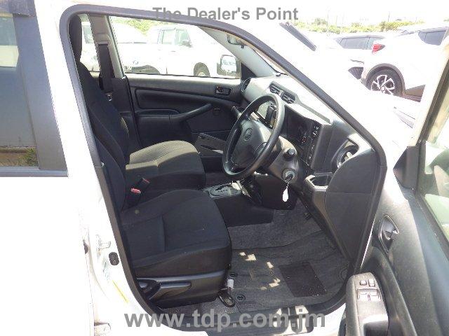 TOYOTA PROBOX 2018 Image 29