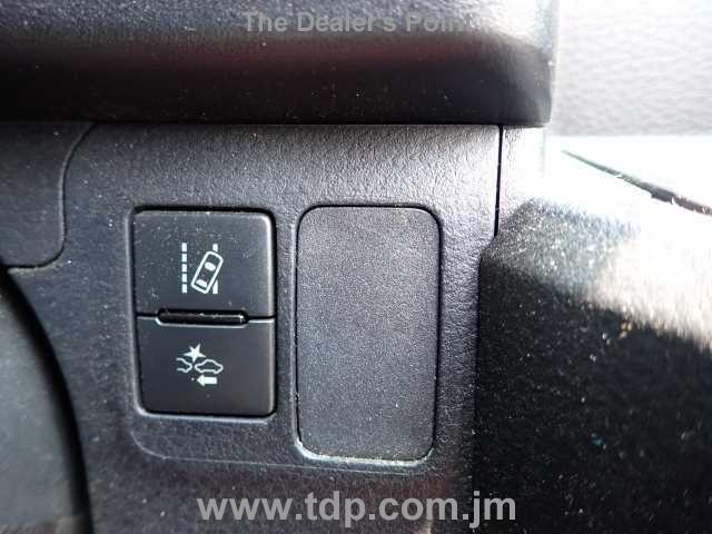 TOYOTA PROBOX 2018 Image 10