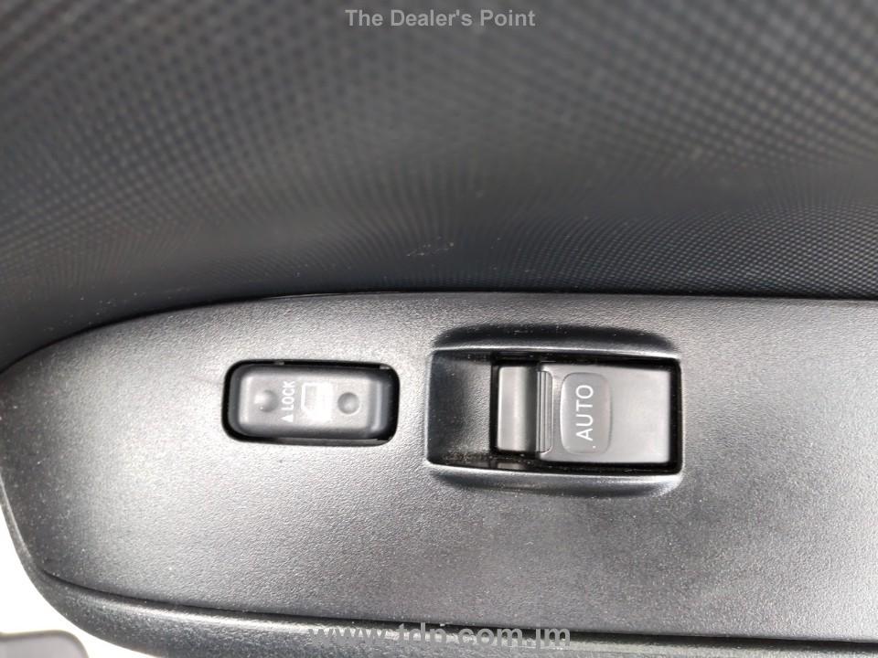 TOYOTA PROBOX 2018 Image 12