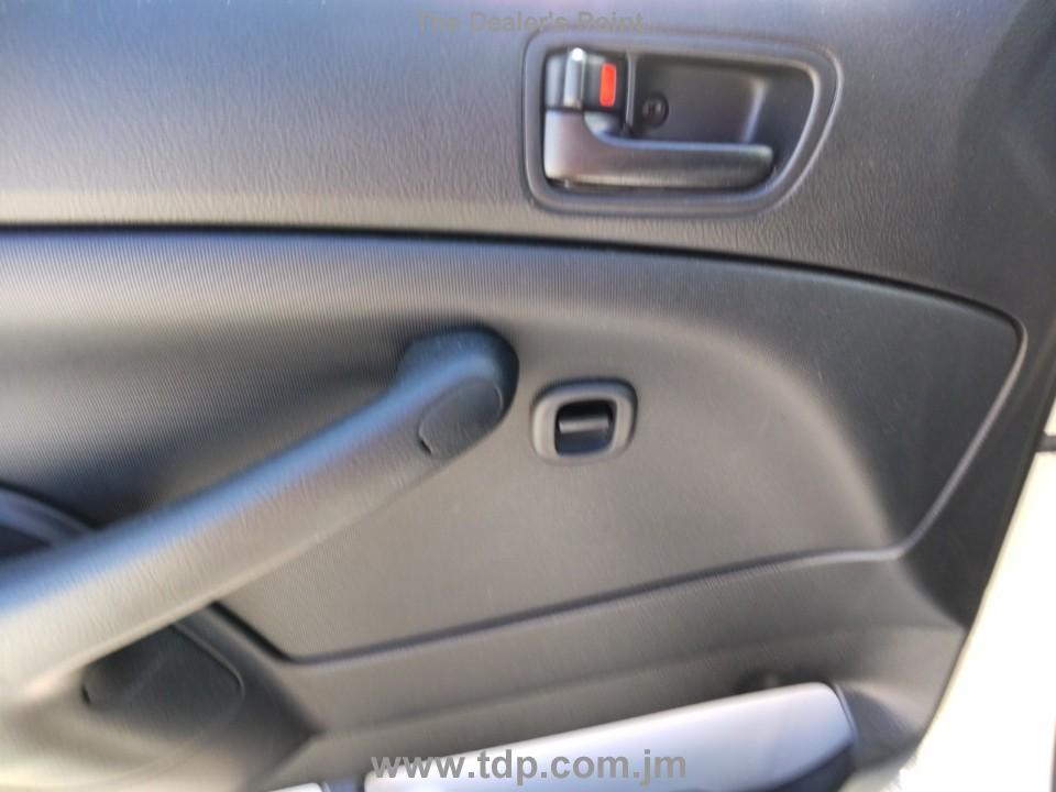 TOYOTA PROBOX 2018 Image 11