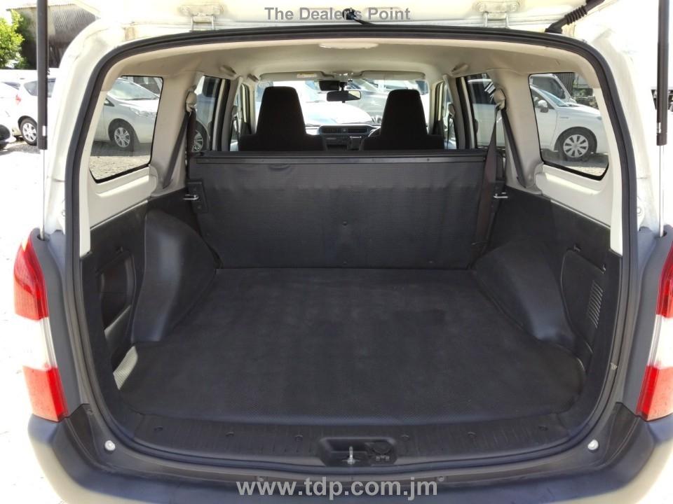 TOYOTA PROBOX 2018 Image 7