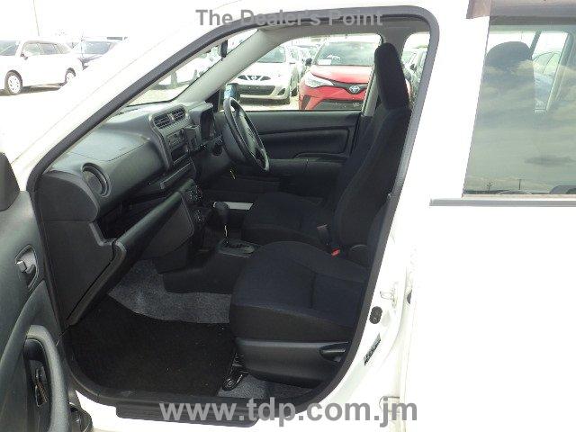 TOYOTA PROBOX 2018 Image 22