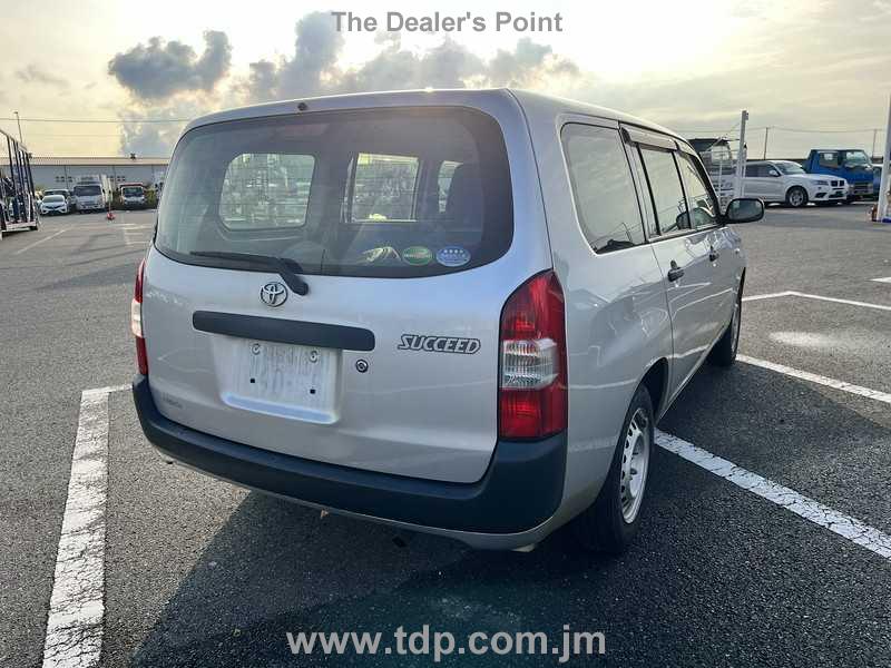 TOYOTA SUCCEED 2019 Image 12