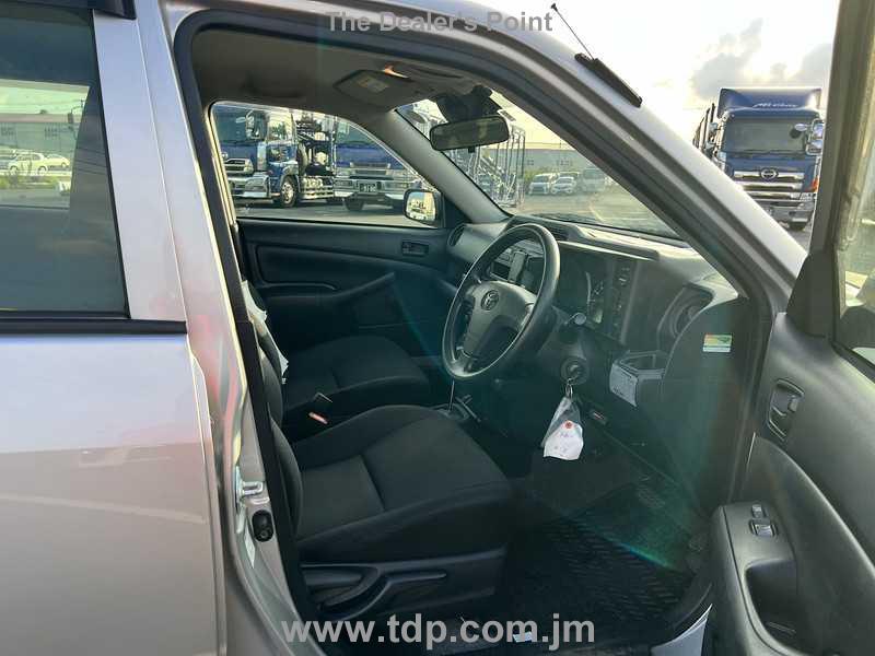TOYOTA SUCCEED 2019 Image 24