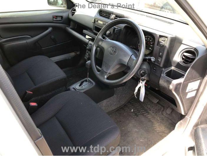 TOYOTA SUCCEED 2019 Image 5