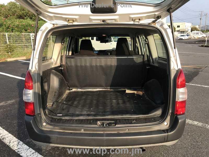 TOYOTA SUCCEED 2019 Image 19