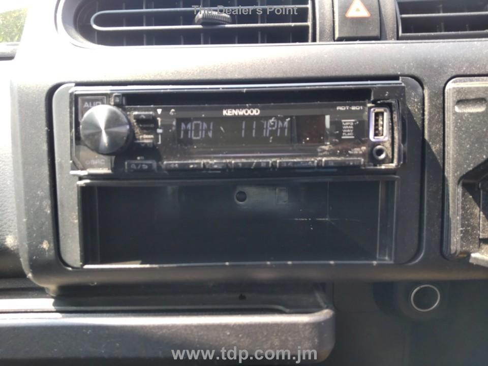 TOYOTA SUCCEED 2018 Image 9