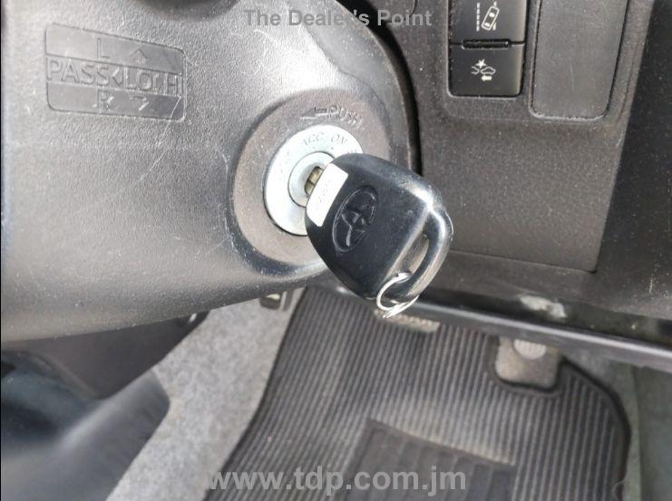 TOYOTA PROBOX 2018 Image 19