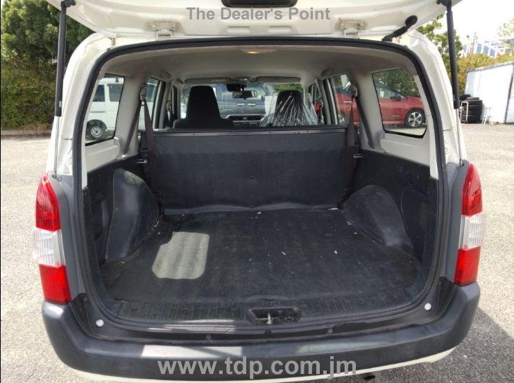 TOYOTA PROBOX 2018 Image 7