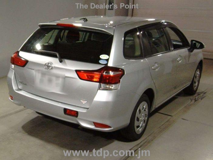 TOYOTA COROLLA FIELDER 2018 Image 2