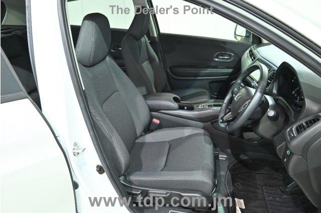 HONDA VEZEL 2018 Image 6
