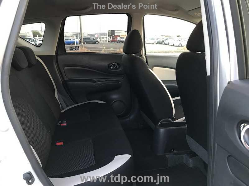 NISSAN NOTE 2020 Image 12