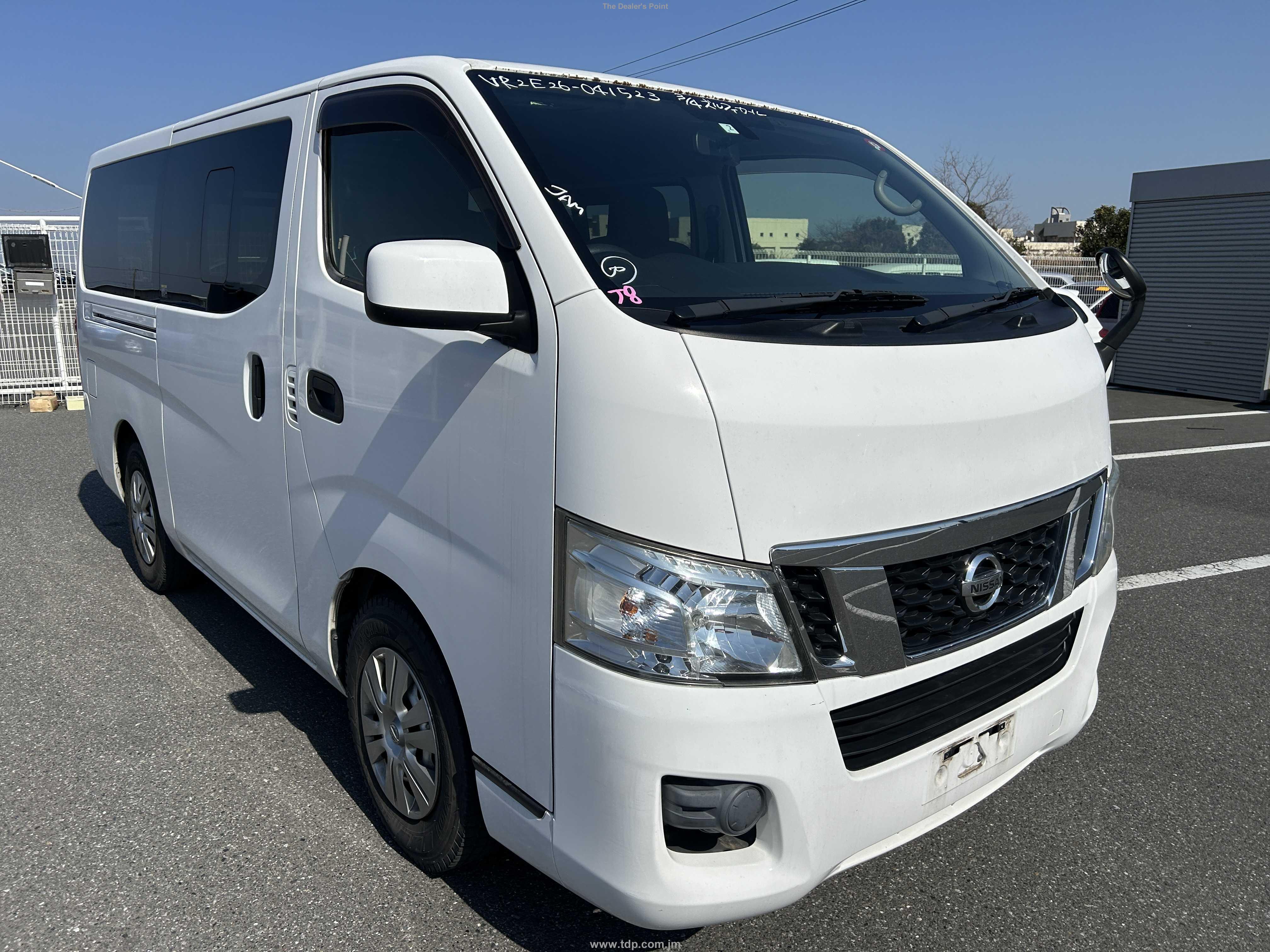 NISSAN NV350 CARAVAN 2017 Image 11