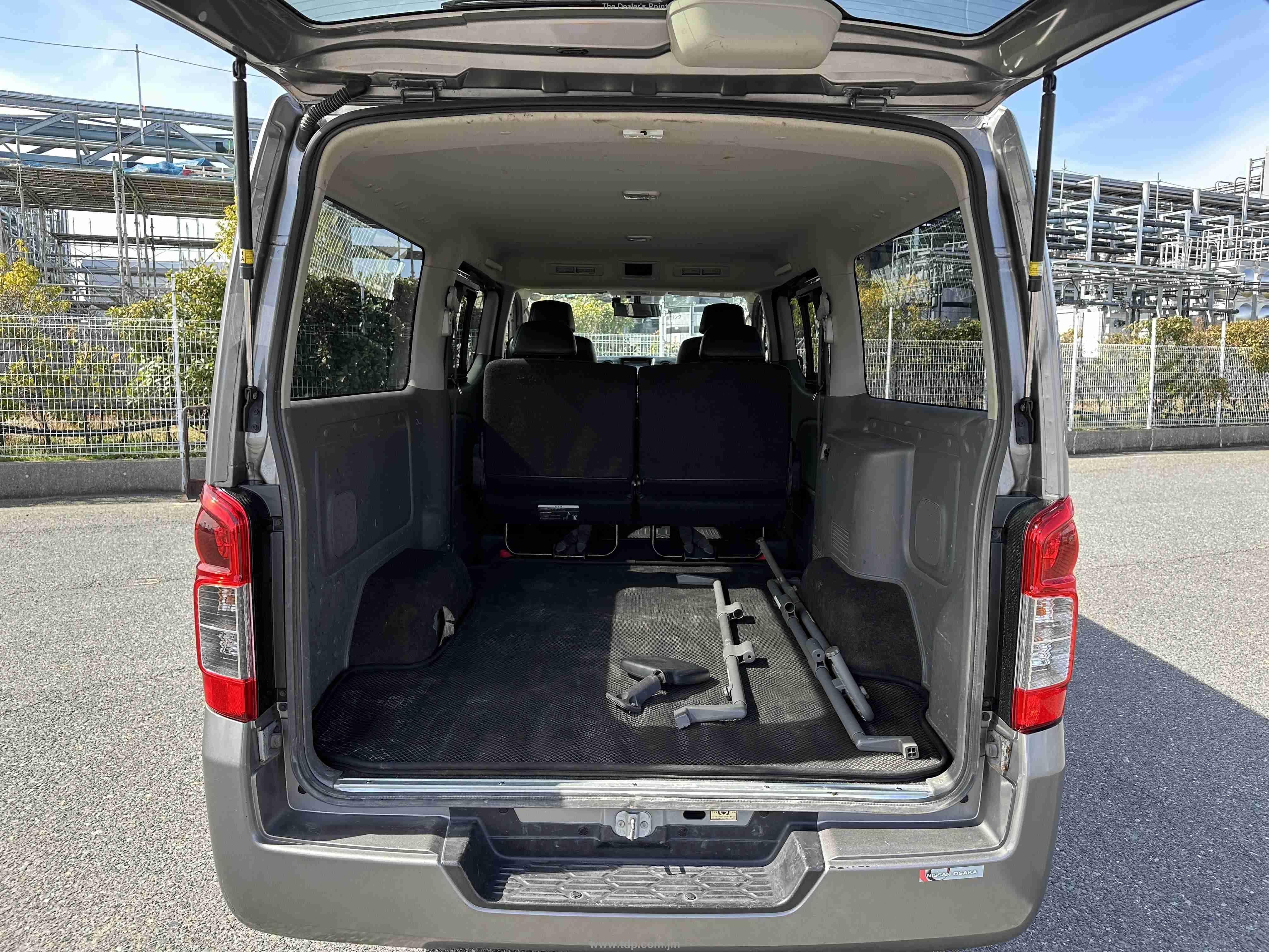 NISSAN NV350 CARAVAN 2016 Image 21