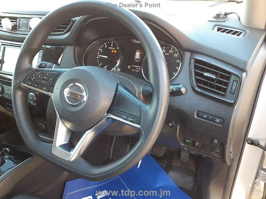 NISSAN X-TRAIL 2019 Image 7