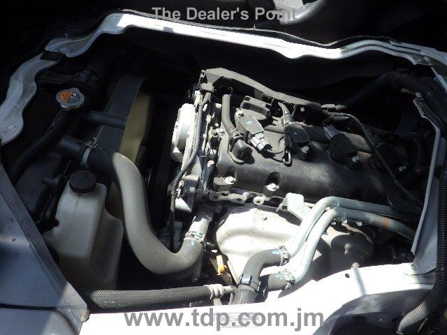 NISSAN NV350 CARAVAN 2019 Image 30