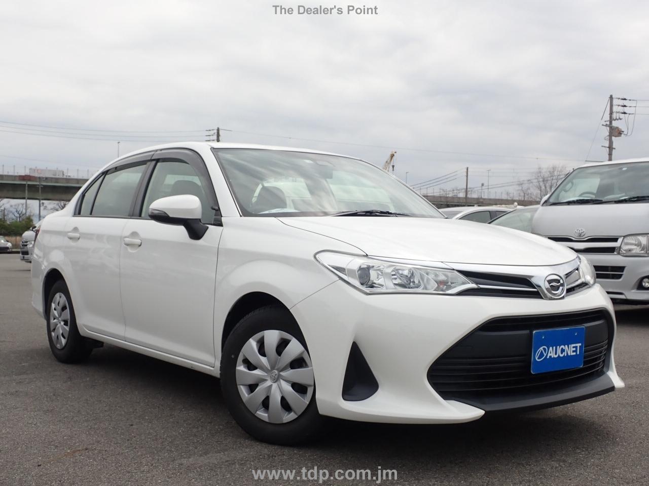 TOYOTA COROLLA AXIO 2018 Image 1
