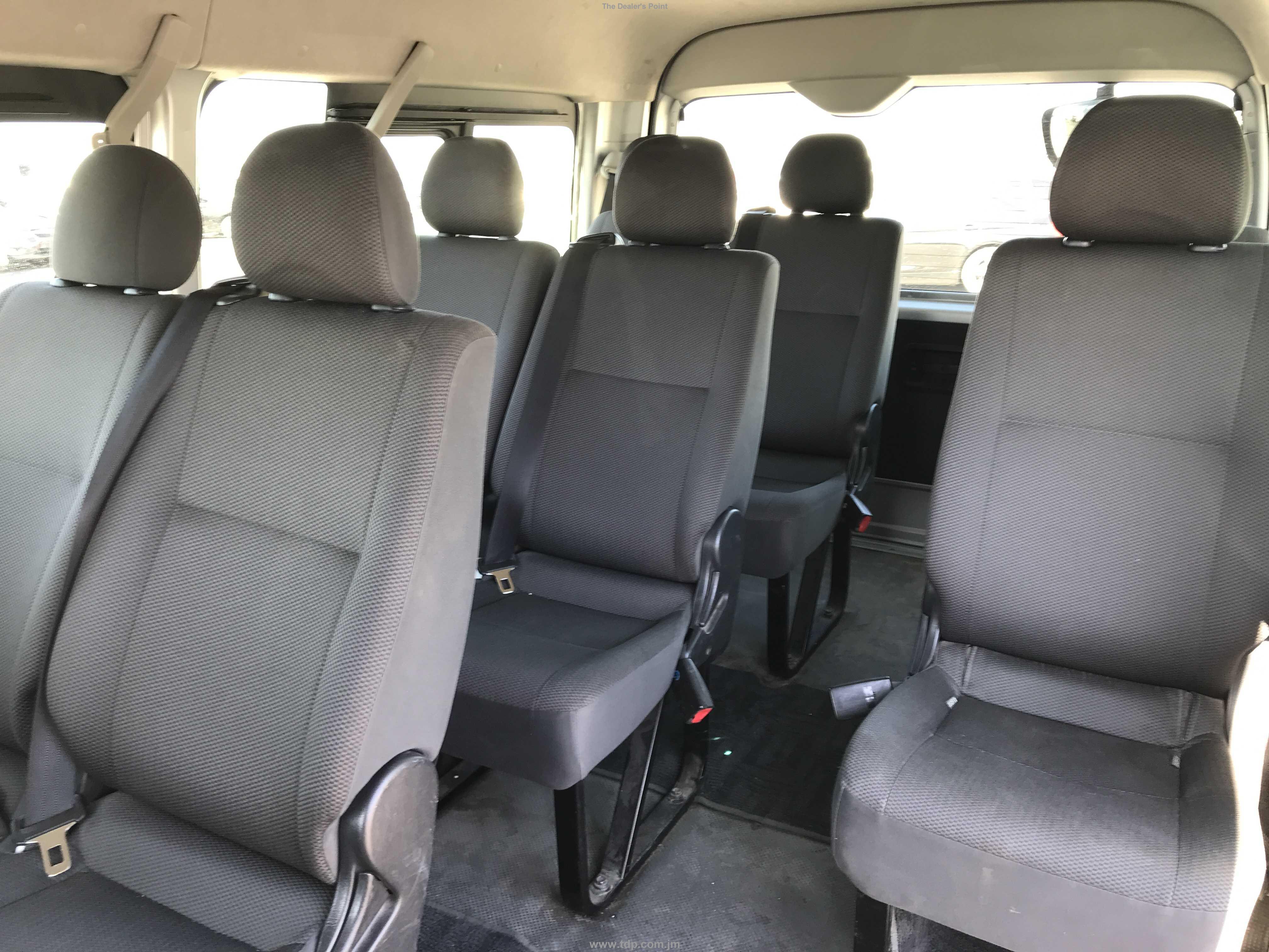 TOYOTA HIACE WAGON 2016 Image 20