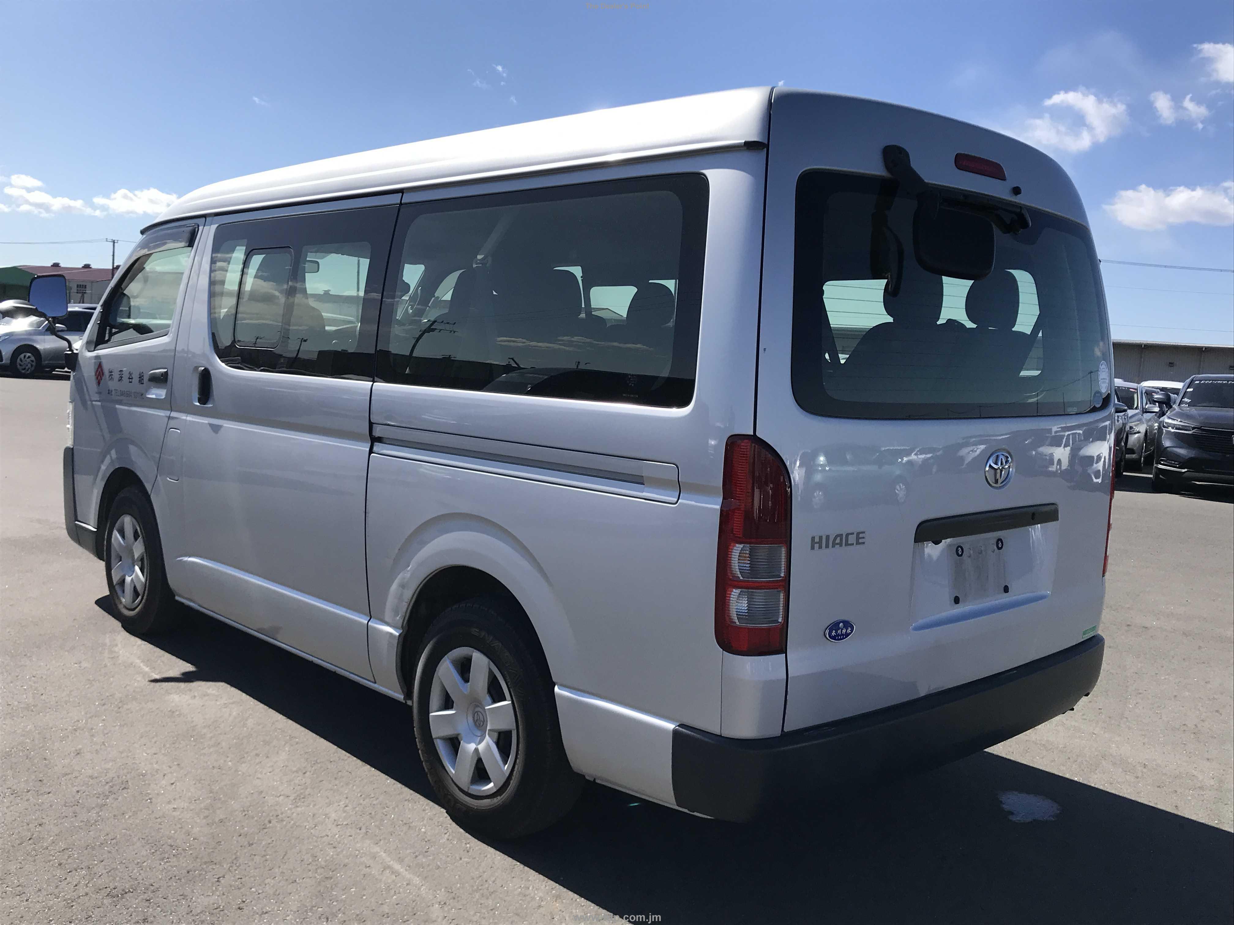 TOYOTA HIACE WAGON 2016 Image 10