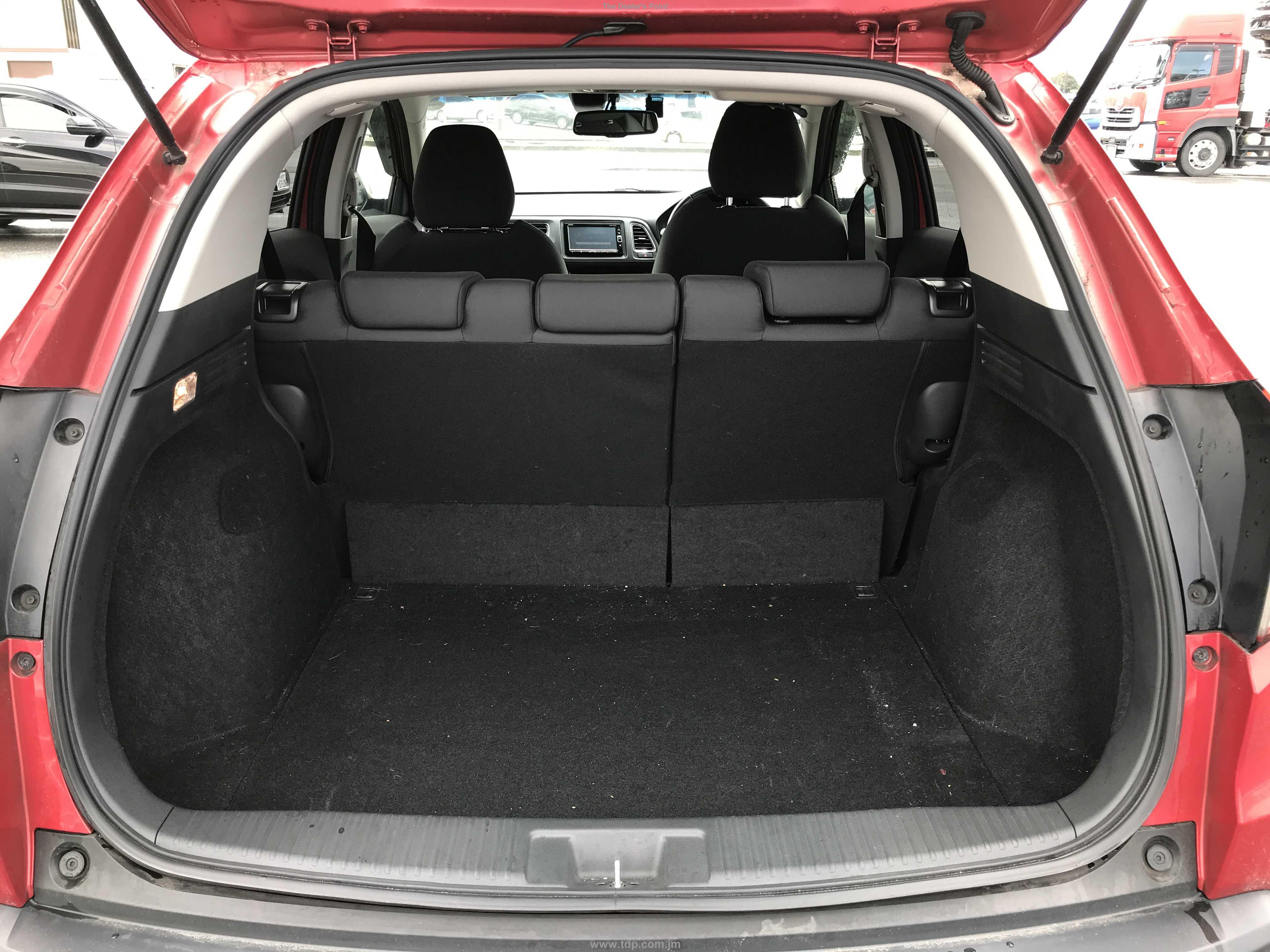 HONDA VEZEL 2019 Image 25