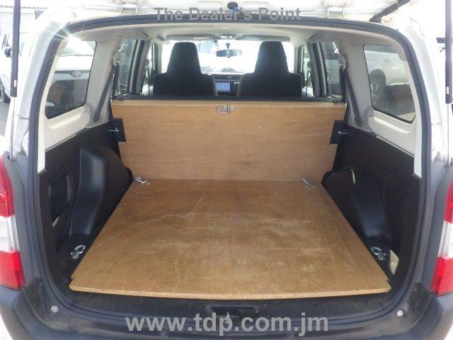 TOYOTA PROBOX 2019 Image 30