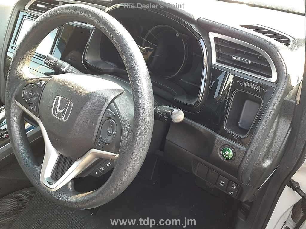 HONDA SHUTTLE 2019 Image 7